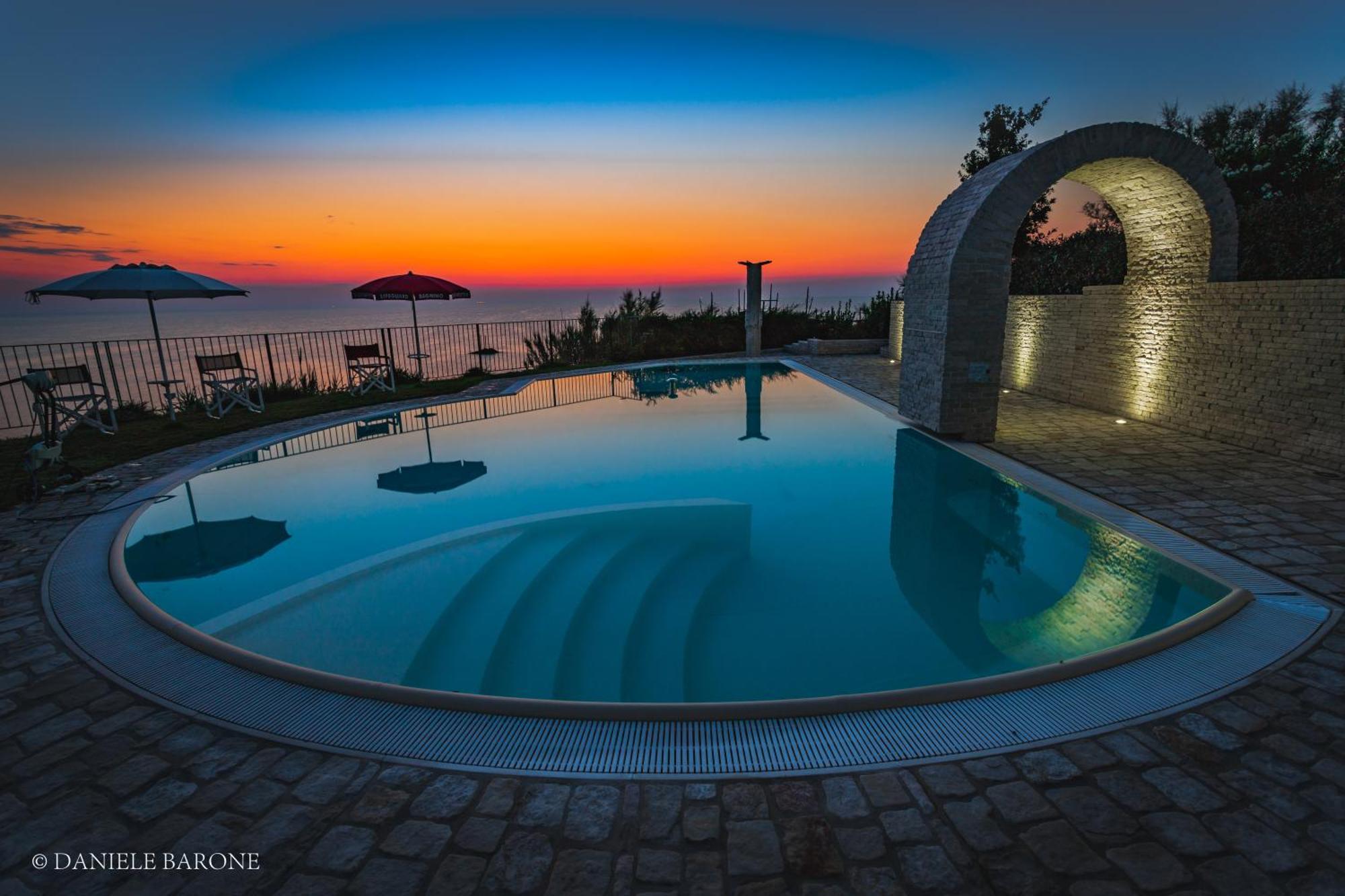 Baia Delphis Resort Vasto Eksteriør billede