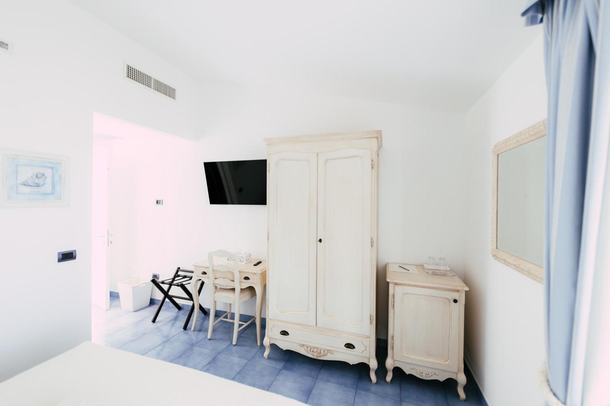 Baia Delphis Resort Vasto Eksteriør billede