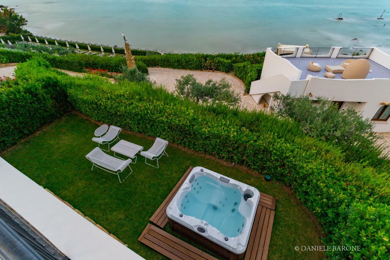 Baia Delphis Resort Vasto Eksteriør billede